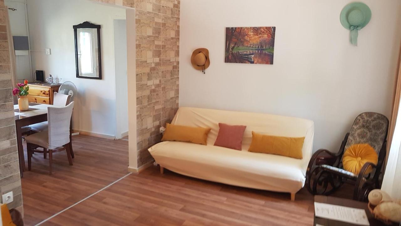 Olga's Cozy Nest , In Ano Korakiana. Ano Korakiana