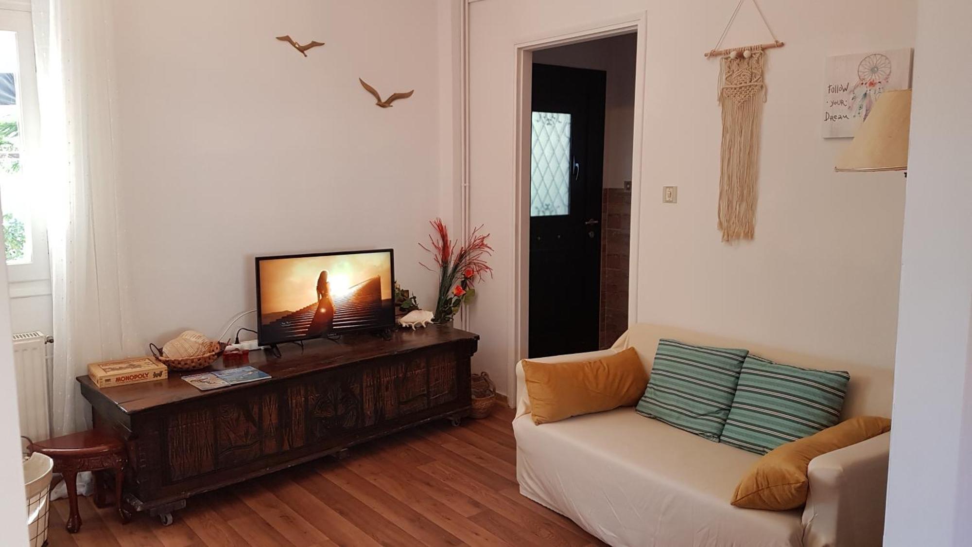 Olga's Cozy Nest , In Ano Korakiana. Ano Korakiana